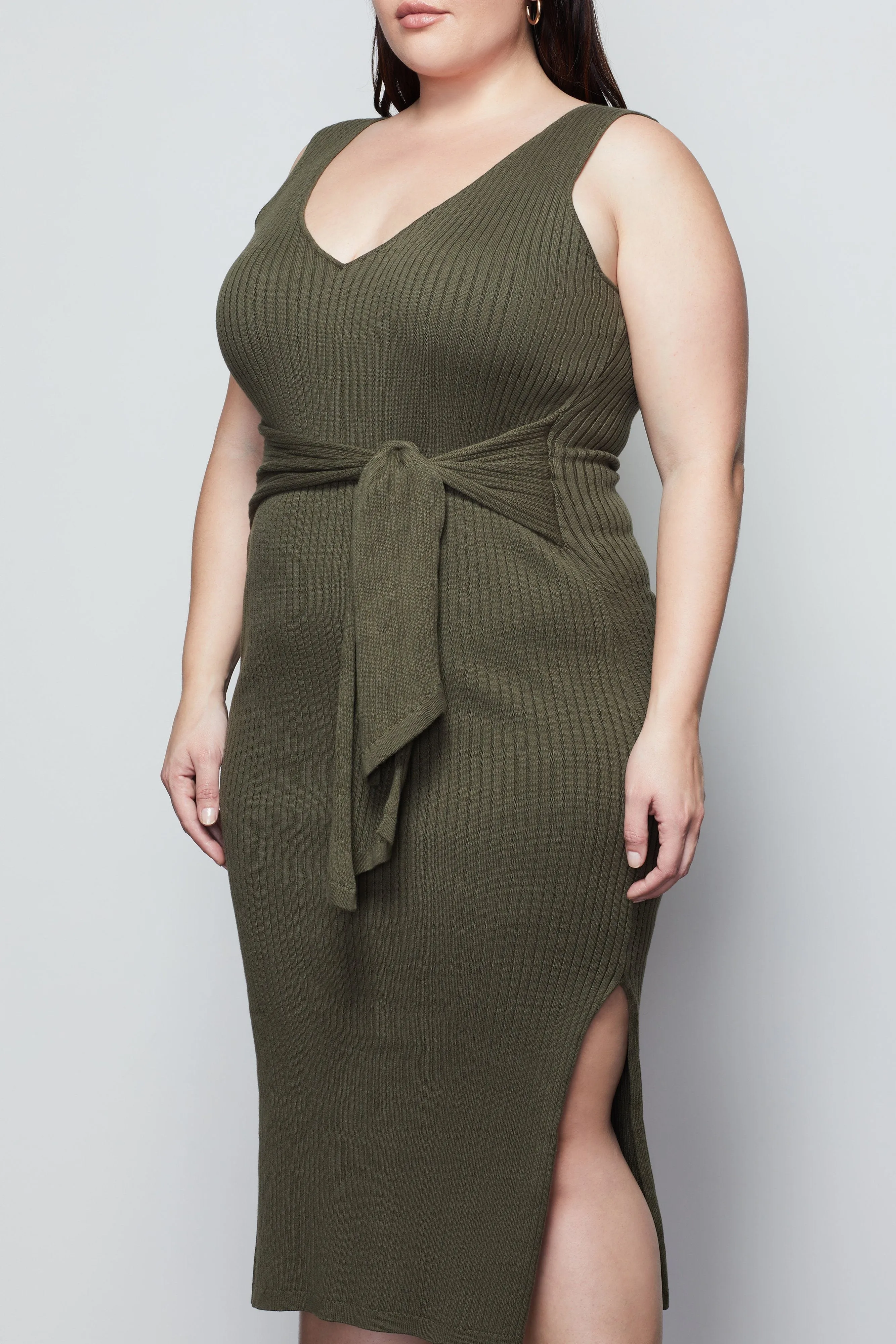 BELTED BODY DRESS | SAGE001