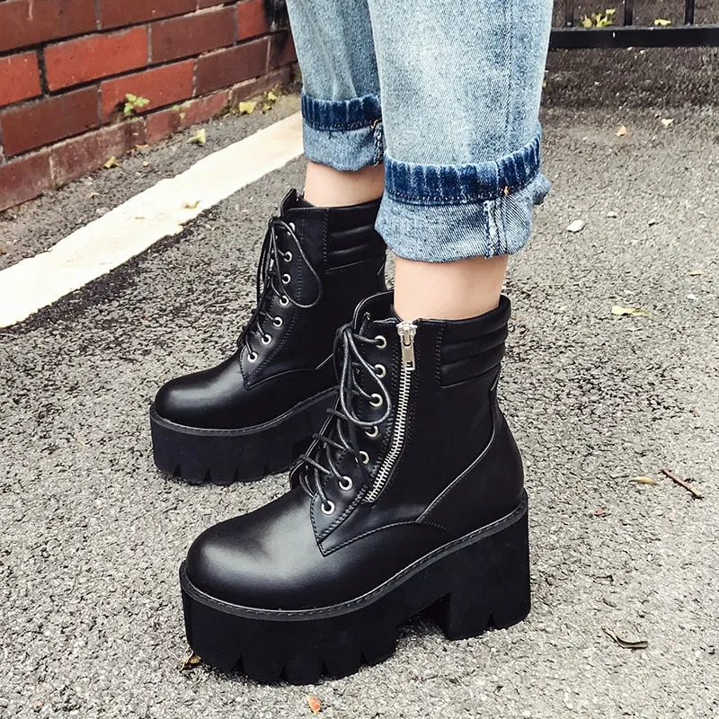 'Billy' Black Chunky Platform Boots